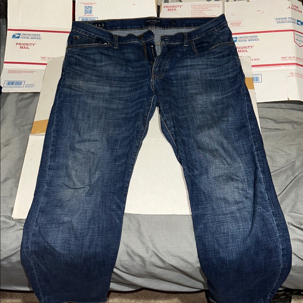 Lucky Brand Medium Blue Denim Jeans